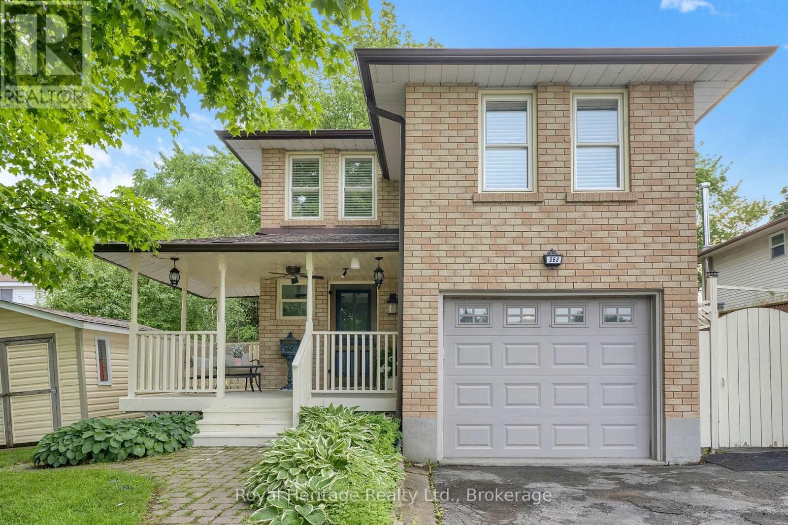 Property Photo:  868 William Booth Crescent  ON L1G 7N4 