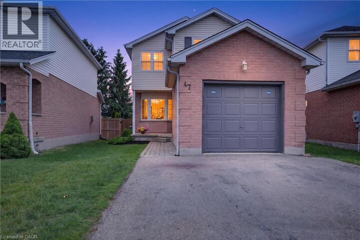Property Photo: 47 Marisa Street ON N2K 3V8