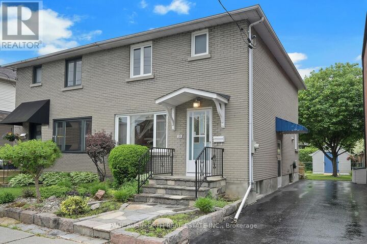 Property Photo:  10 Prince Albert Street  ON K1K 2A4 