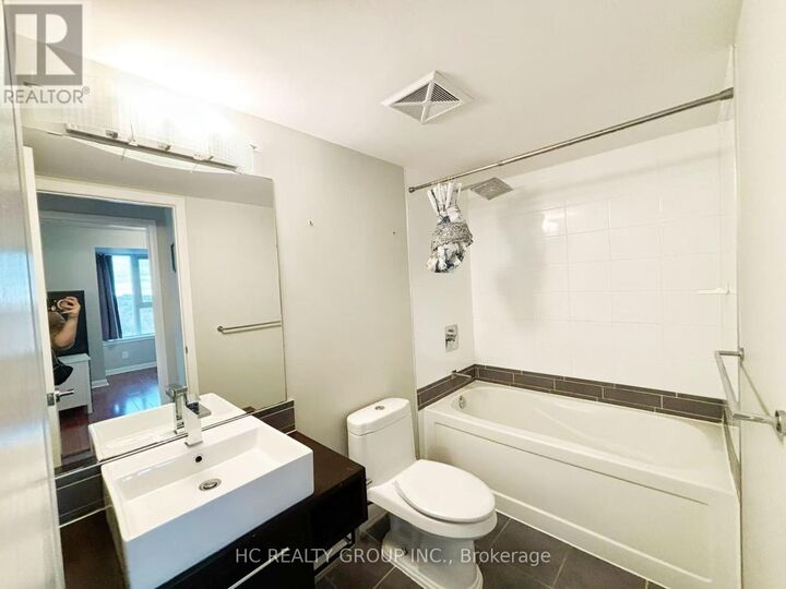 Property Photo:  190 Borough Drive 1108  ON M1P 0B6 