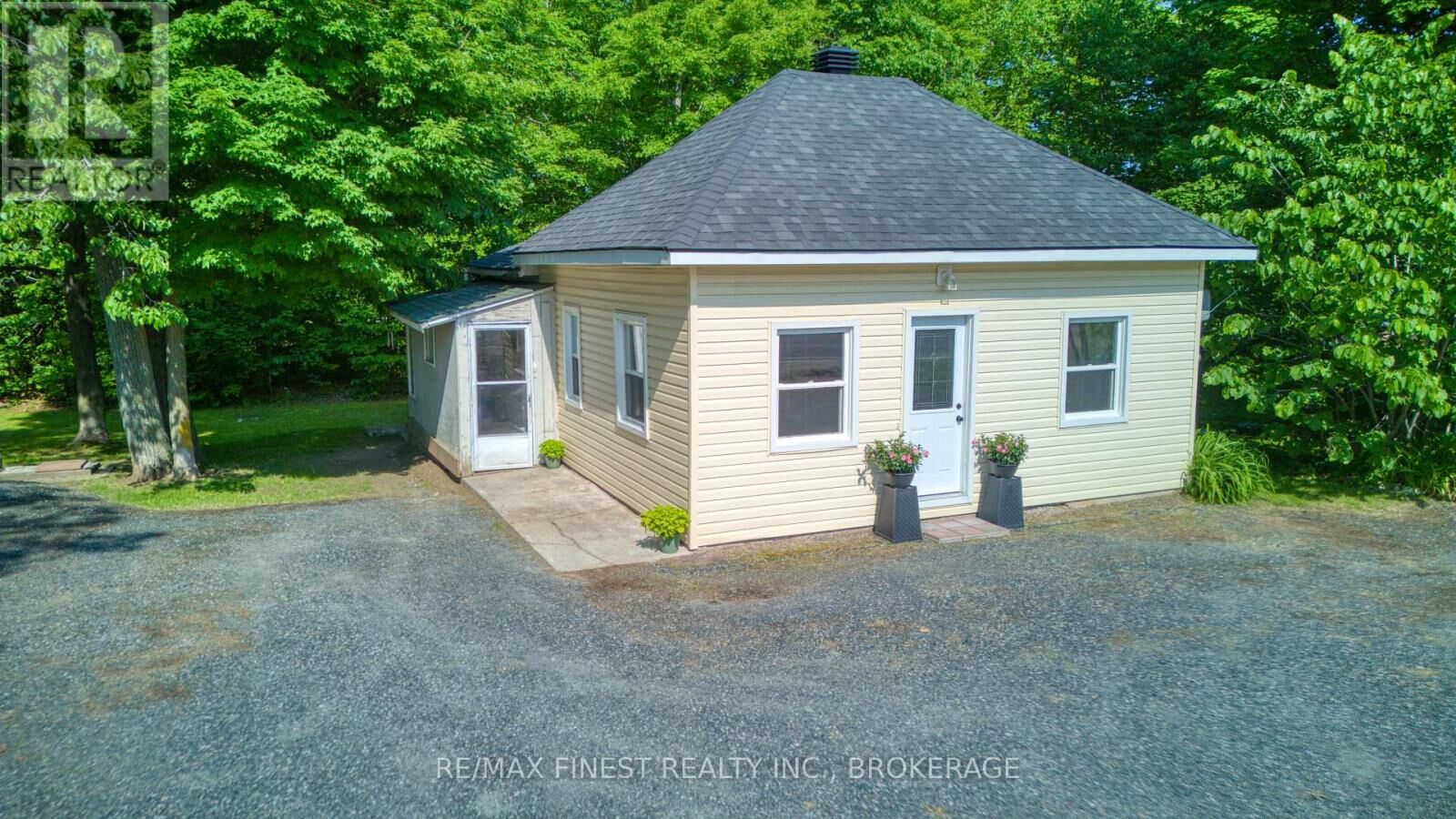 Property Photo:  14818 County Road 38  ON K0H 2P0 