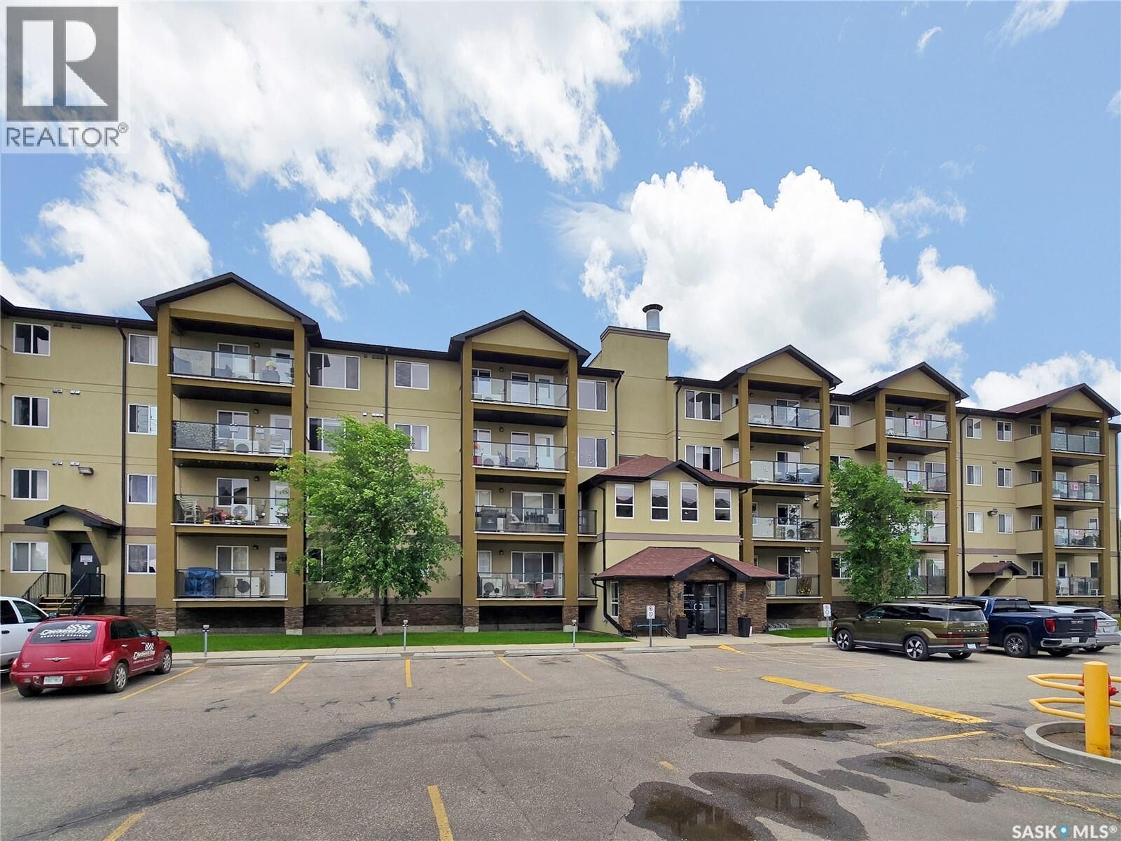 Property Photo:  405 600 Centennial Boulevard  SK S0K 4S1 