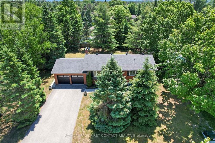 Property Photo: 60 Willow Landing Road ON L9X 0P9