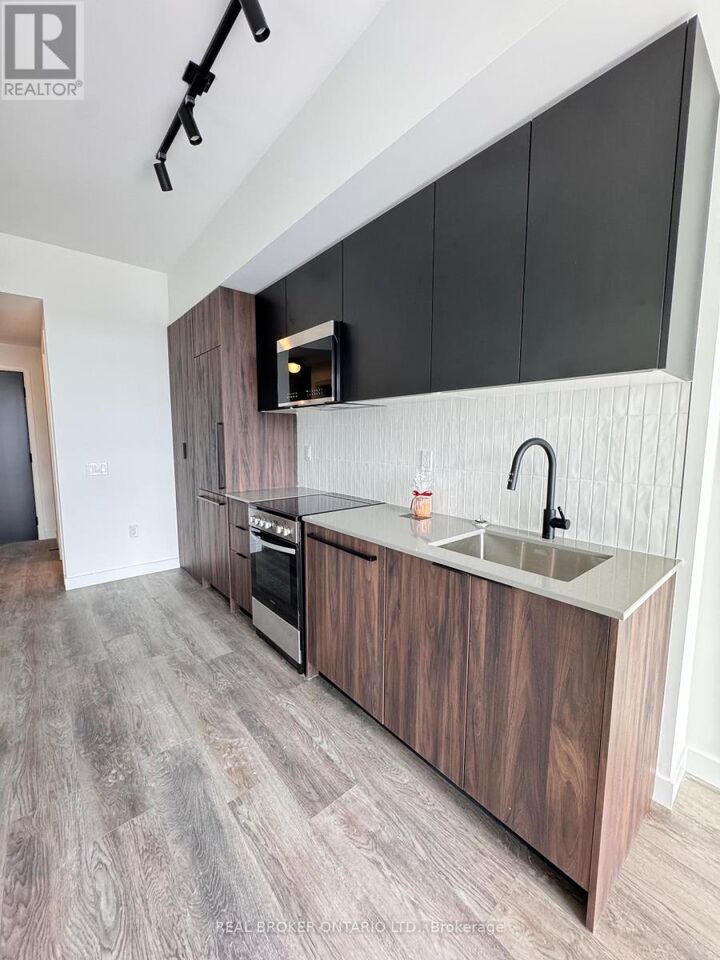 Property Photo: 1635 Military Trail 633 ON M1C 1B2