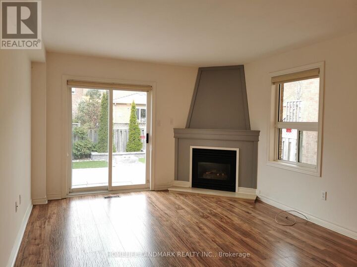 Property Photo:  120 Kimono Crescent  ON L4S 2A6 