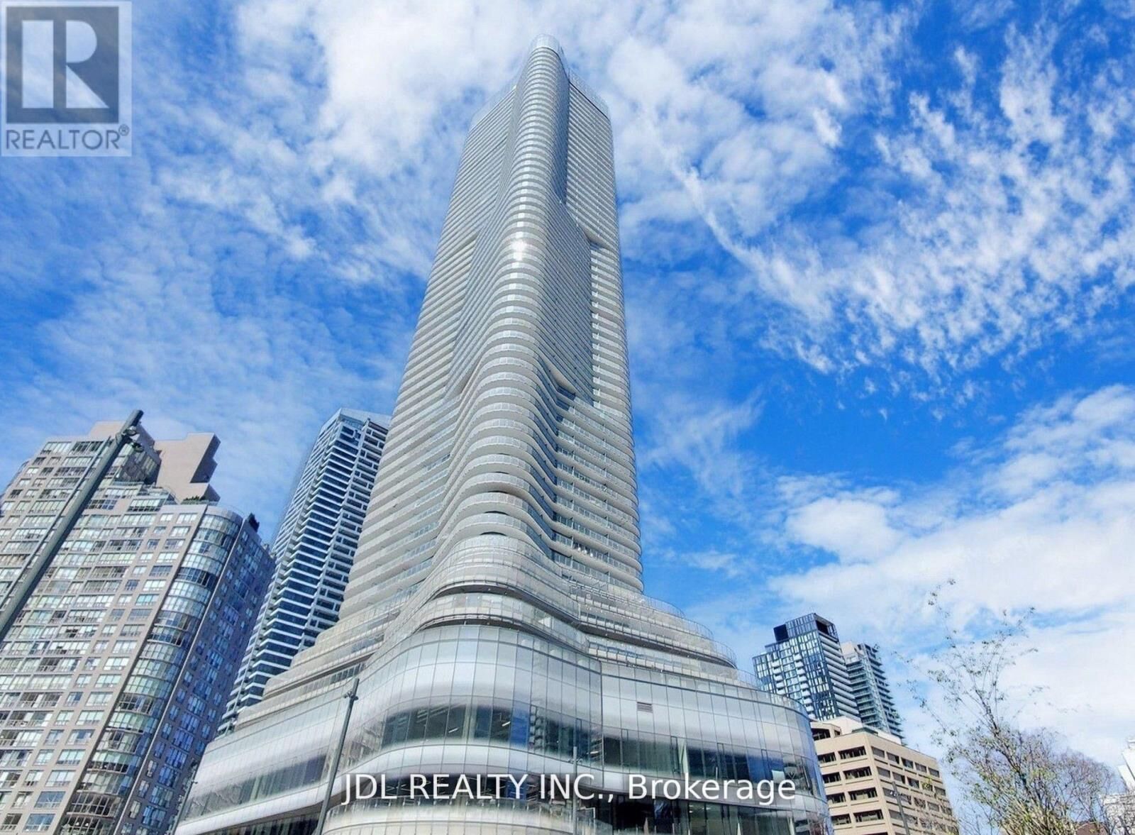 Property Photo: 11 Wellesley Street West 2105 ON M4Y 1E8