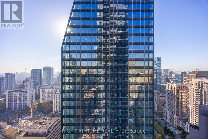 Property Photo:  5 St. Joseph Street 3403  ON M4Y 1J6 
