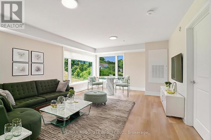 Property Photo:  12B Thomas Street South 311  ON K7S 2J1 