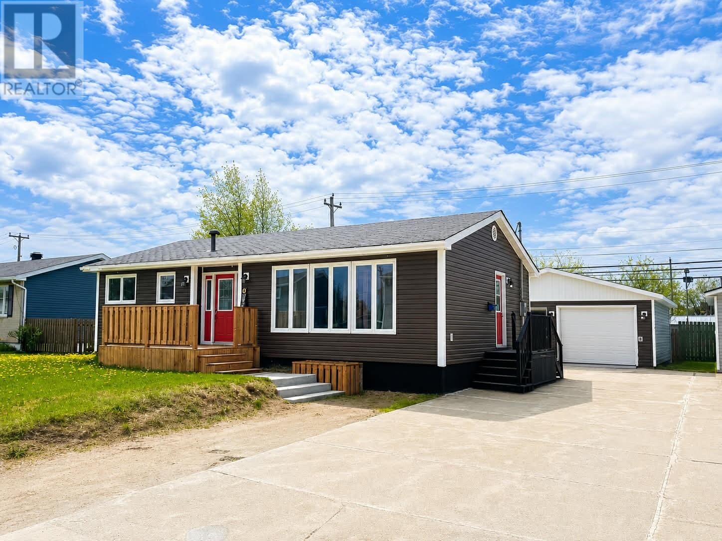 Photo de la propriété: 729 Tamarack Drive NL A2V 2V3