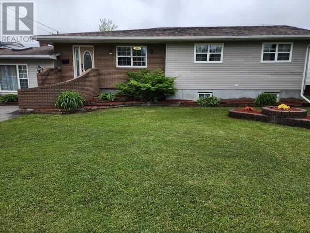 128 Bennett Drive — photo 1