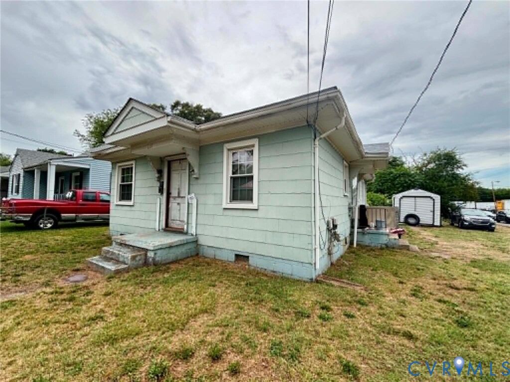 Property Photo:  610 Holly Spring Avenue  VA 23224 