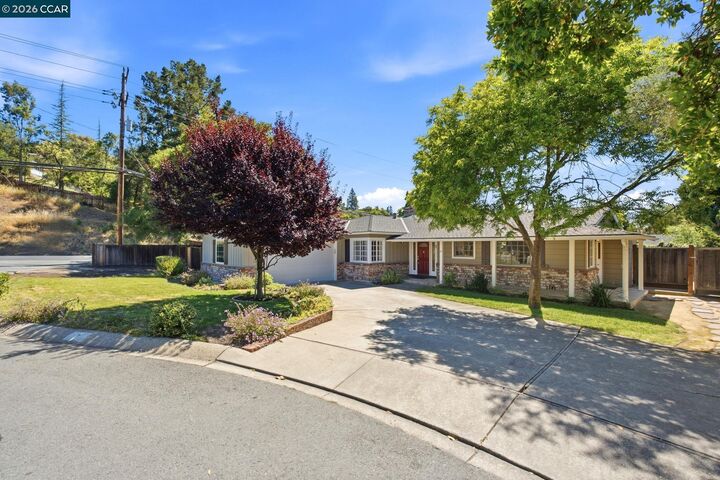Property Photo: 7 El Corte CA 94563