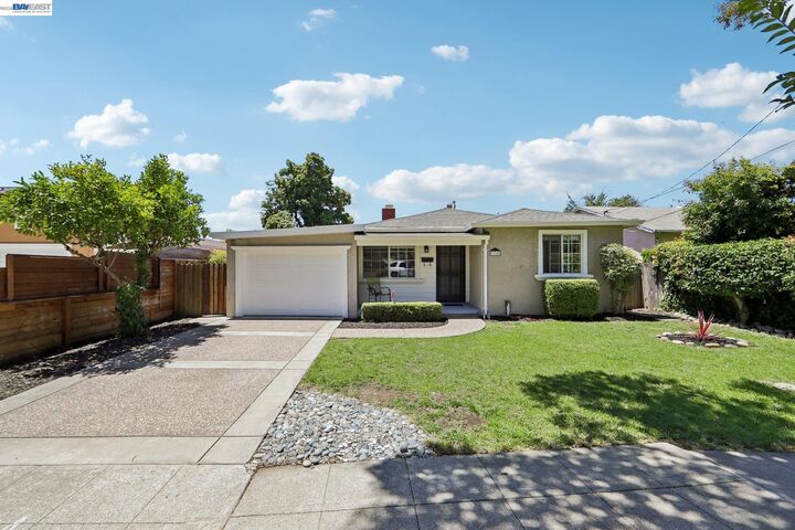 Property Photo: 33741 12th St CA 94587