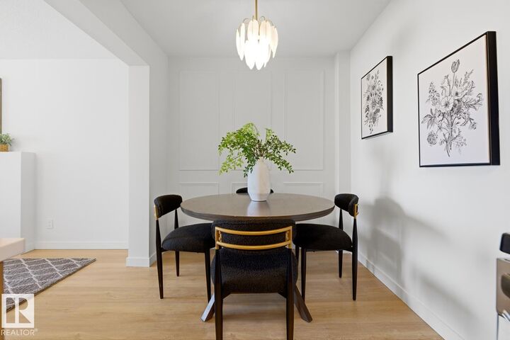 Property Photo:  7D Callingwood Court NW  AB T5T 0H5 