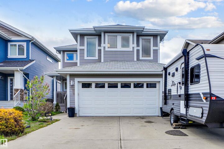 10114 93 Street Morinville Street — photo 1