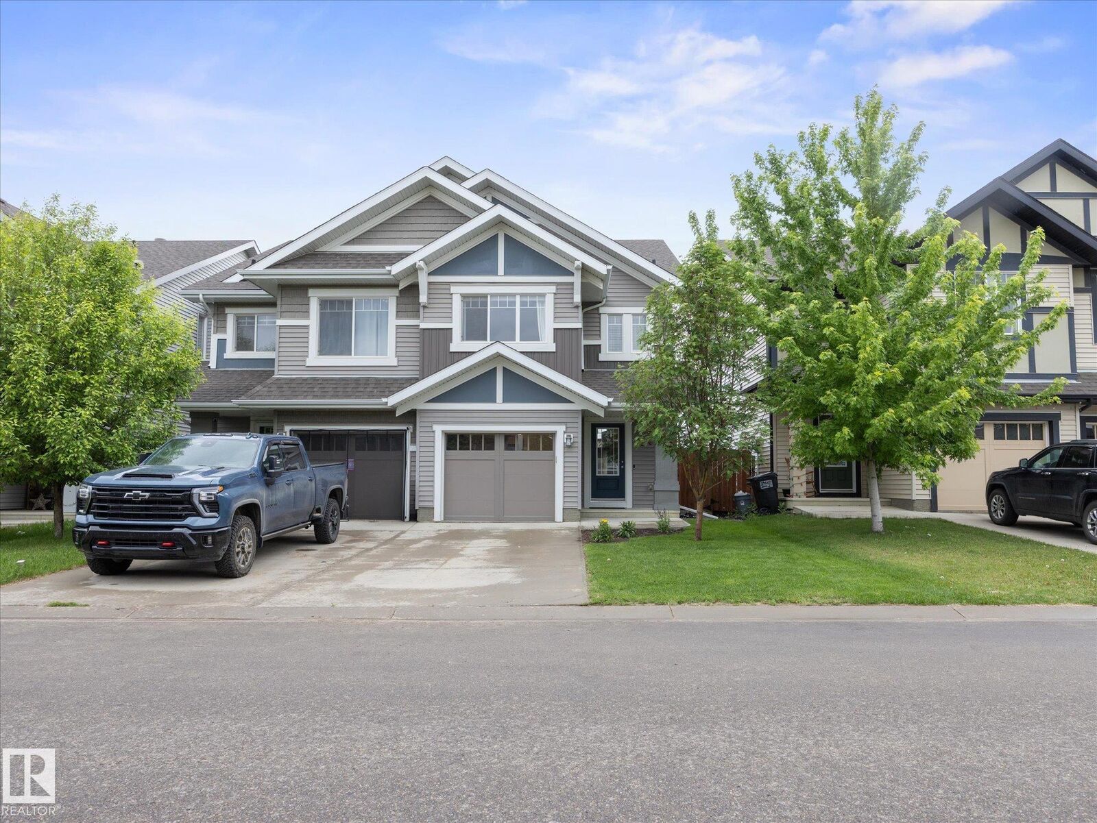 Property Photo: 2762 Coughlan Green Green SW AB T6W 3N9
