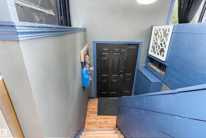 Property Photo: 14 2 Avenue AB T0B 1W0