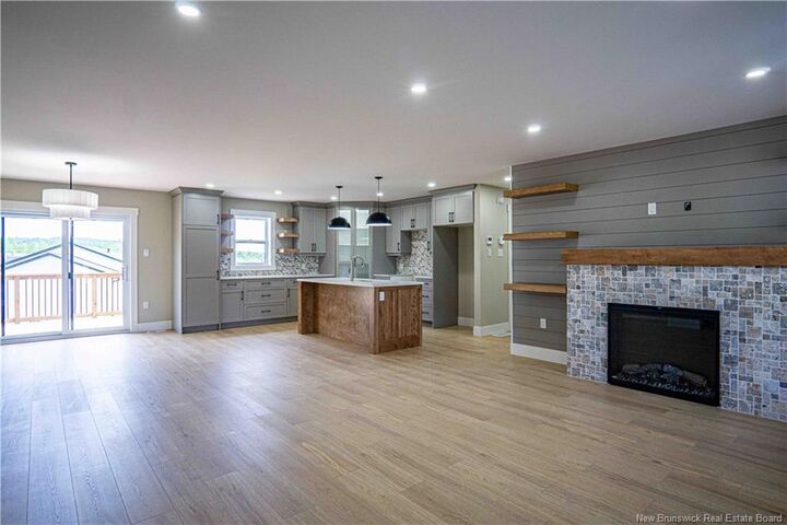 Property Photo:  7 Geyssen Court  NB E3G 0K8 