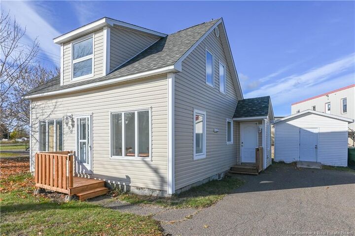 Property Photo:  135 Degrâce Street  NB E8S 1H3 