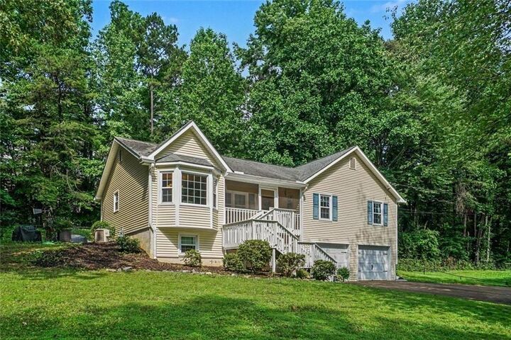 Property Photo:  331 Creekbend Drive  GA 30188 