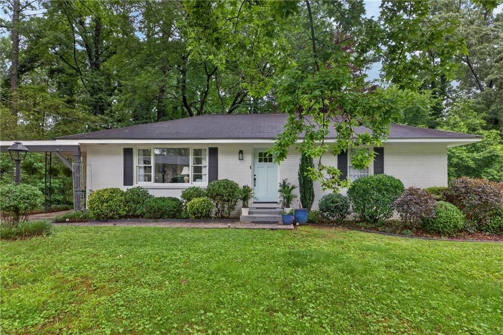 Property Photo: 558 Boyds Drive SE GA 30067