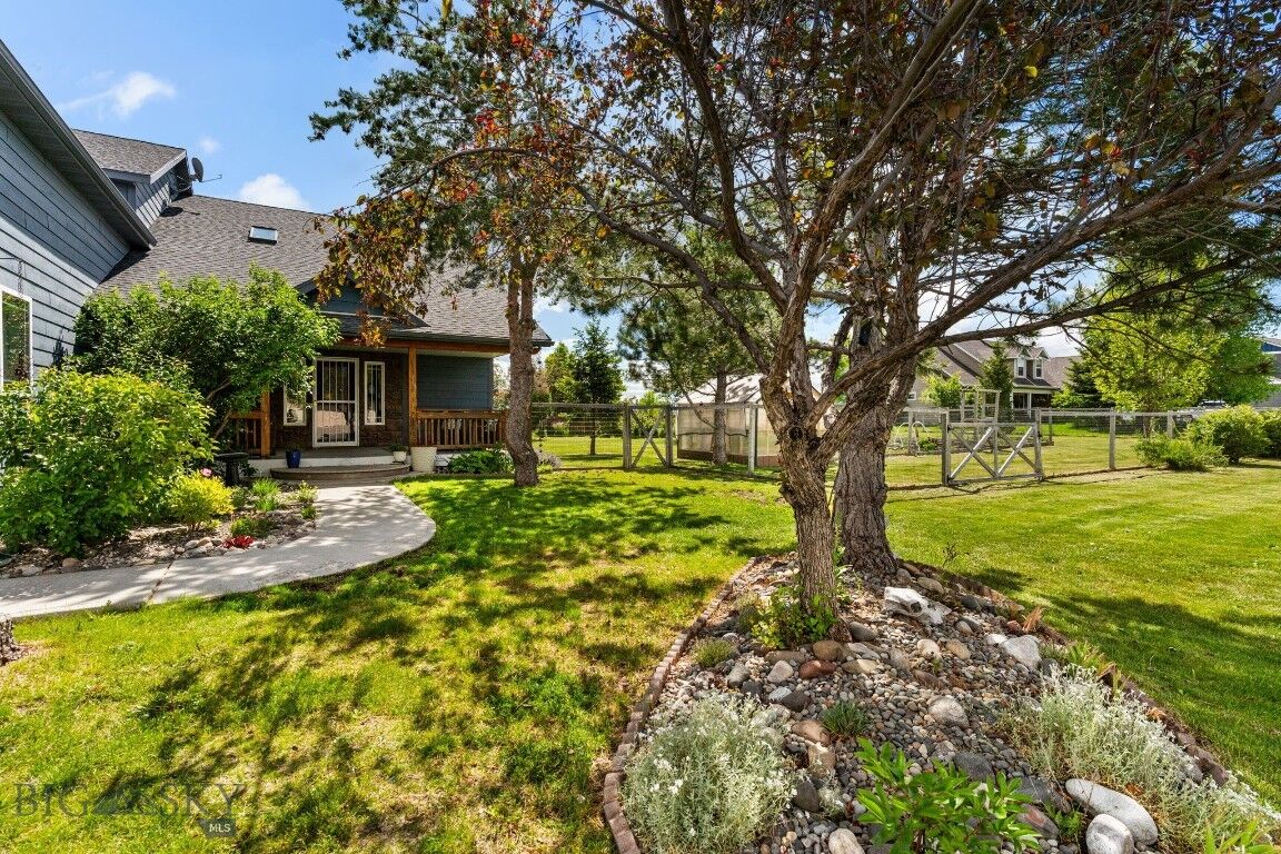 Property Photo:  194 4 Dot Lane  MT 59714 