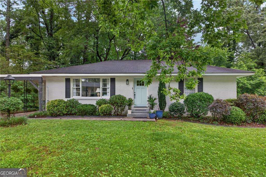 Property Photo: 558 Boyds Drive SE GA 30067
