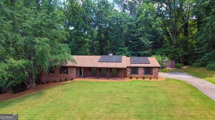 Property Photo: 750 Glenwood Drive GA 30606