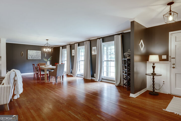 Property Photo: 750 Glenwood Drive GA 30606