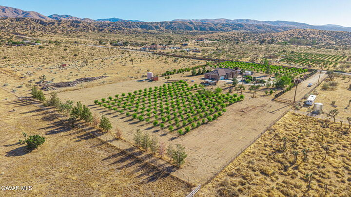 Property Photo:  33000 106th Street  CA 93543 