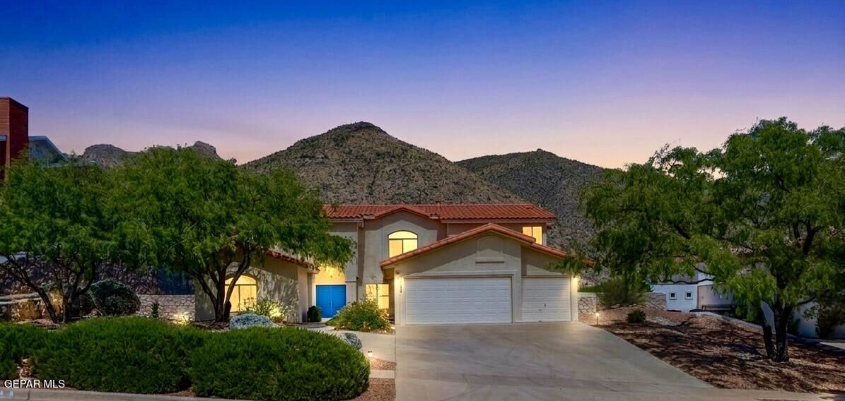 Property Photo:  1092 Thunderbird Drive  TX 79912 