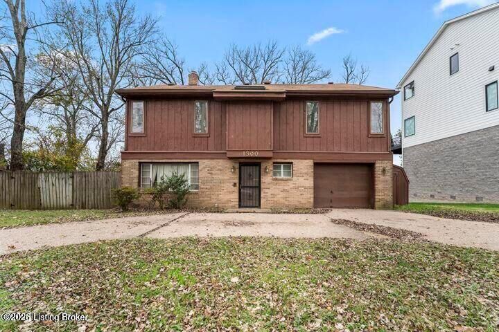 Property Photo: 1300 Riverside Dr KY 40059