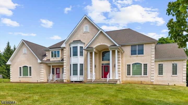 Property Photo:  12 Manchur Ct  NJ 08822 