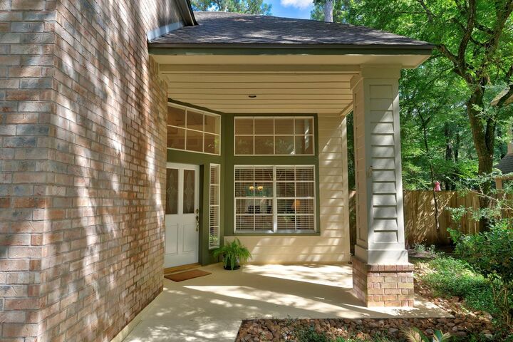 Property Photo:  74 E Greywing Circle  TX 77382 