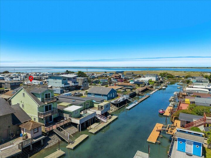 Property Photo: 14 Crab Street CA 95503