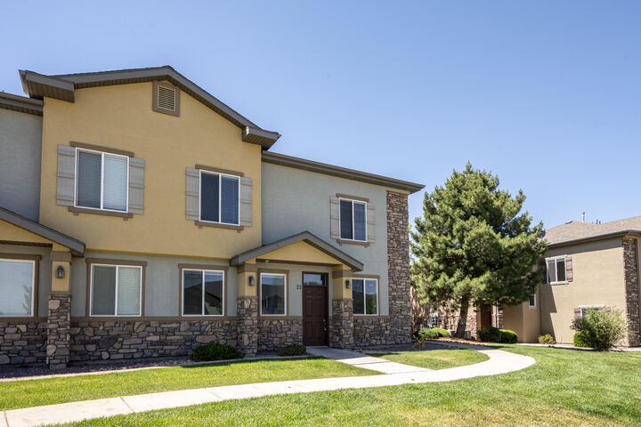 Property Photo:  1177 N Northfield Rd #23  UT 84721 