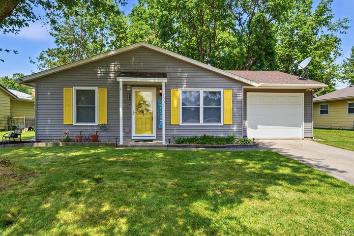 Property Photo: 9002 Hemphill Drive IN 46819