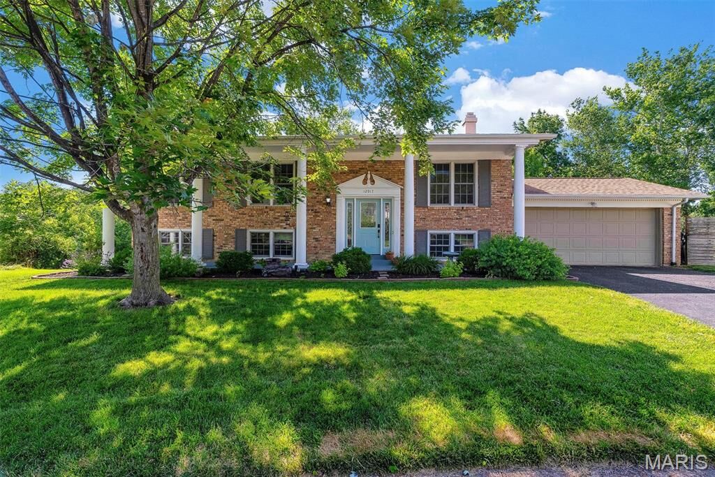 Property Photo: 12917 Cedarledge Court MO 63146