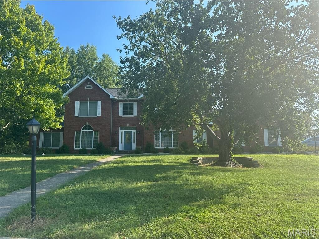 Property Photo: 116 Fairwood Hills Road IL 62269