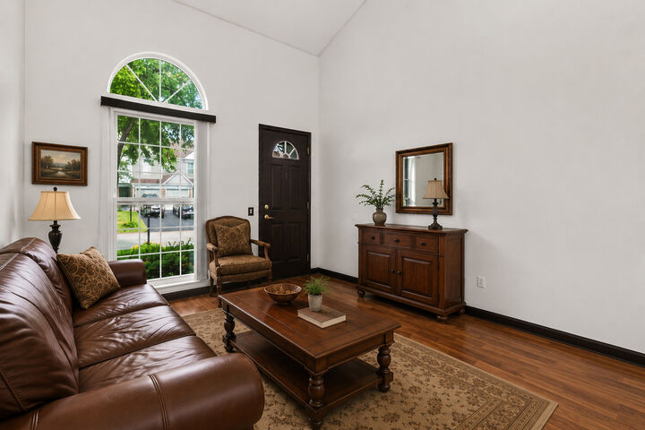 Property Photo:  3 Chaucer Lane A  IL 60107 