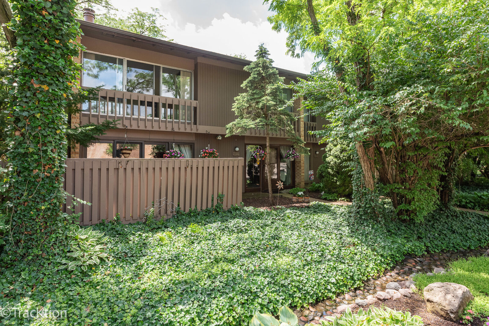 Property Photo: 5917 Oakwood Drive 141E IL 60532