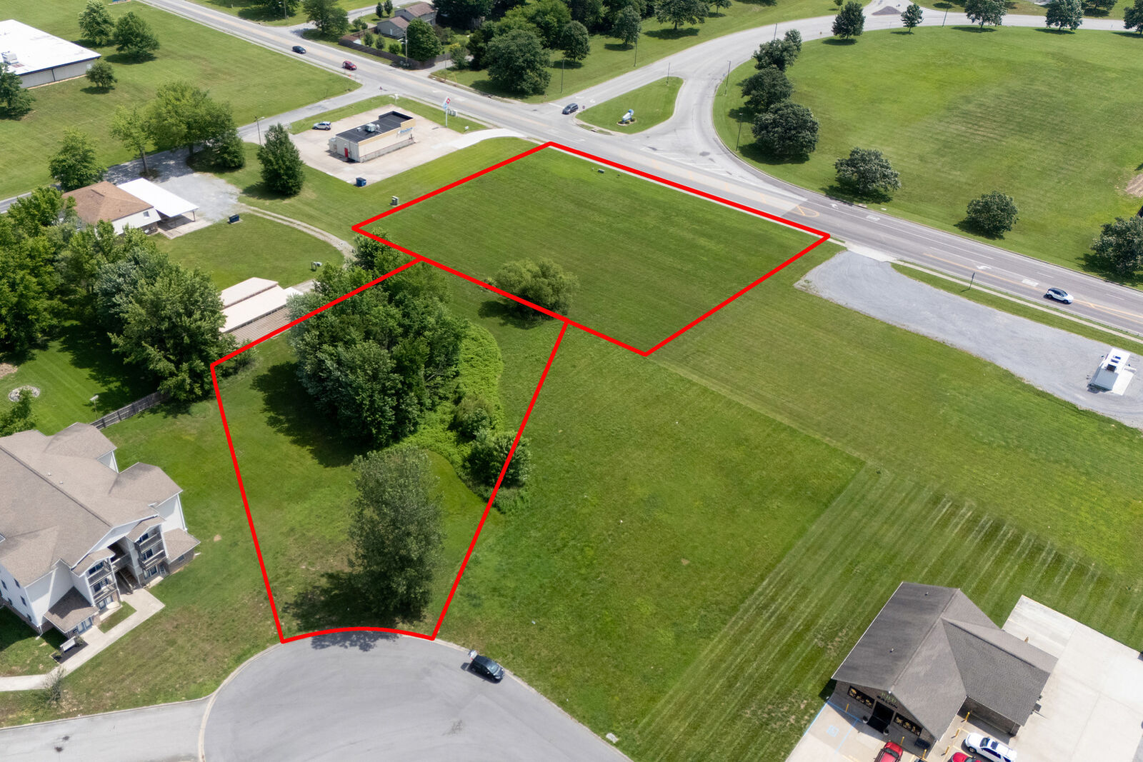 Property Photo:  703A S Greenbriar Road  IL 62918 