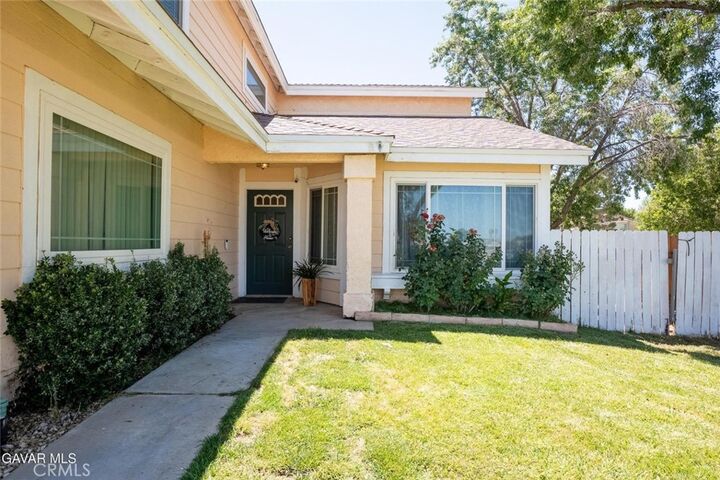 Property Photo:  43659 Serenity Court  CA 93535 
