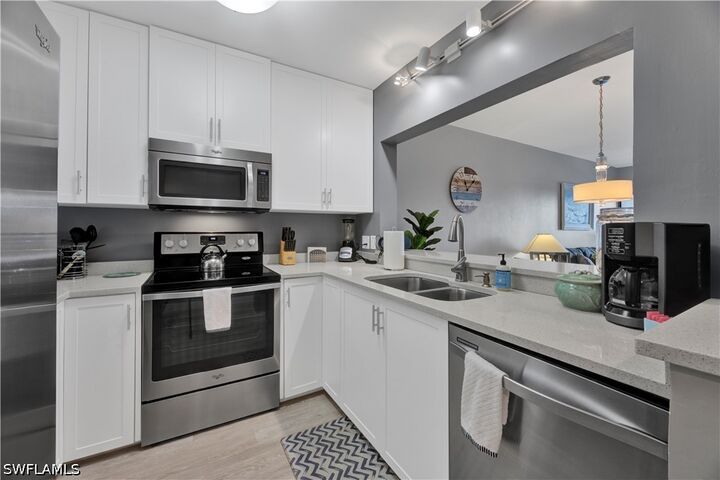 Property Photo: 803 River Point Drive 107B FL 34102