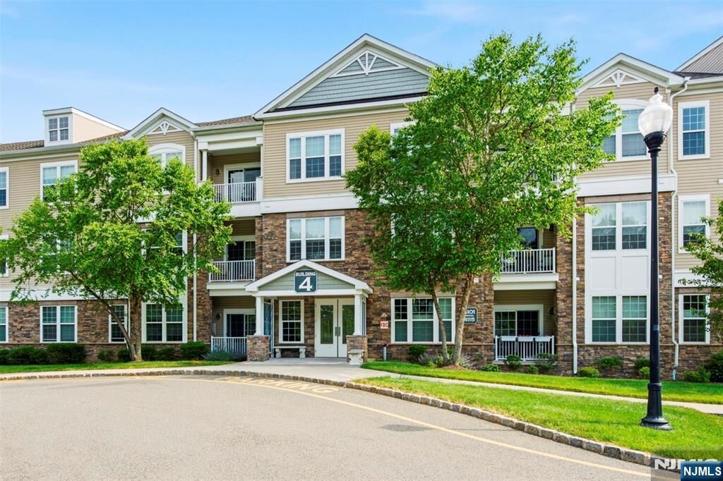 Property Photo:  4206 Hoover Lane  NJ 07885 