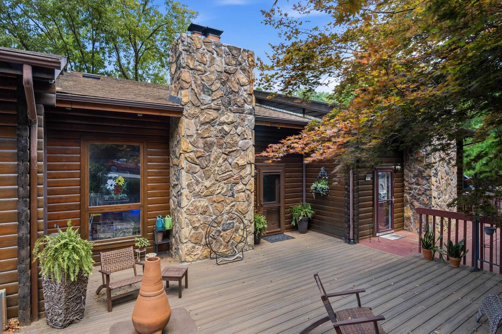 Property Photo:  2 Windstream Court  VA 24141 