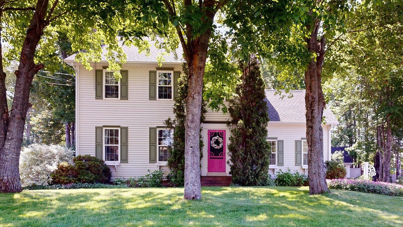 Property Photo:  2115 Langille Drive  NS B4R 1C3 