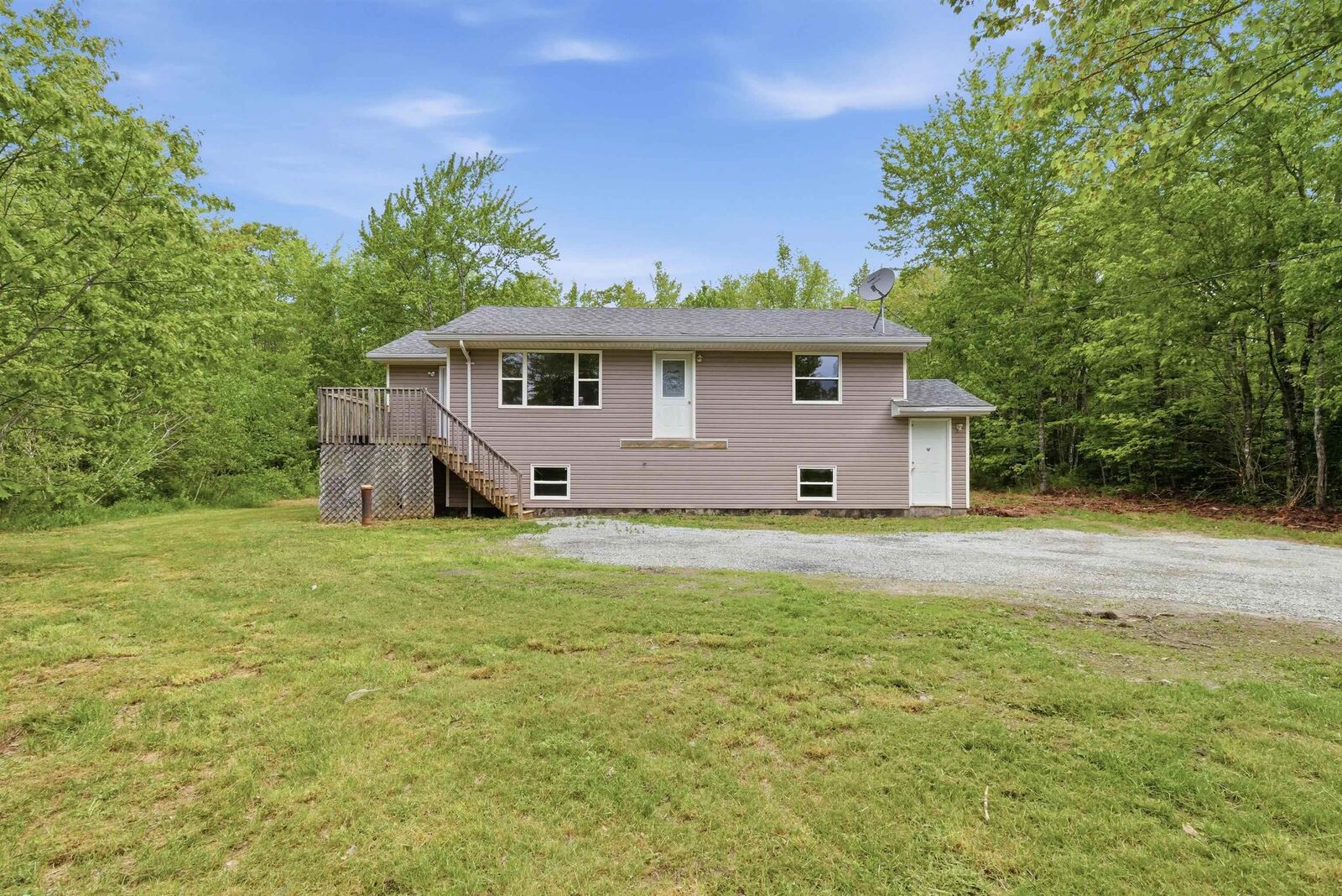 Property Photo: 979 Walker Road NS B0N 2N0