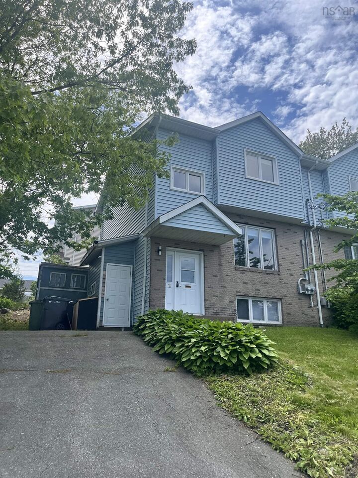 2 Spencer Avenue — photo 1