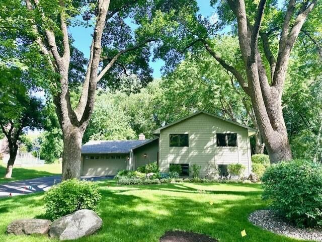 Property Photo:  13305 Stone Road  MN 55305 